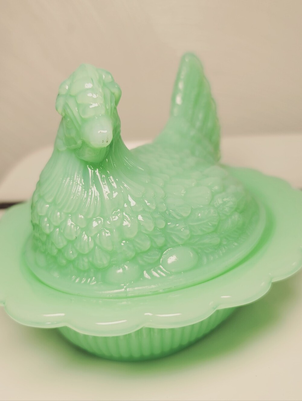 Vintage Mosser Jadeite Green Milk Glass Hen On Nest.  6.5